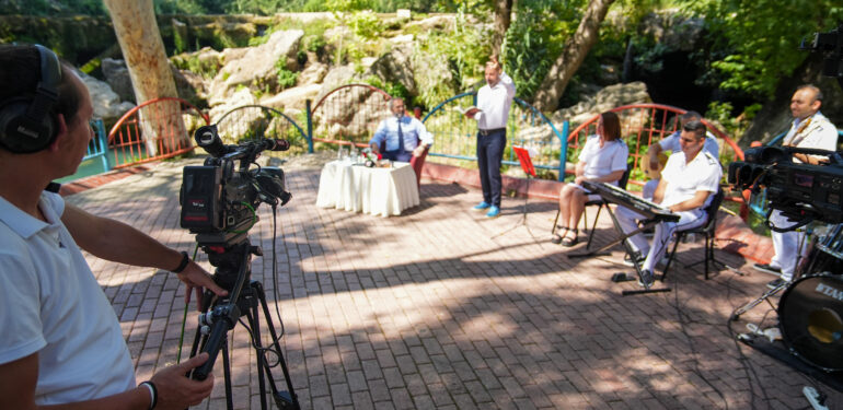 Tarsus Belediye Başkanı Halk Tv’ye konuk oldu