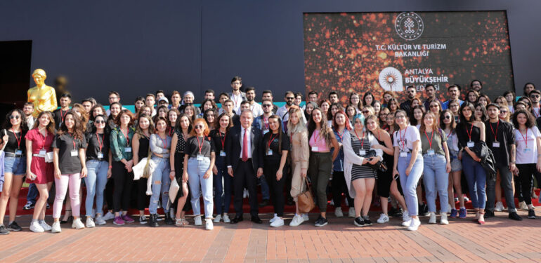 Altın Portakal Sinema Okulu başvuruları başladı