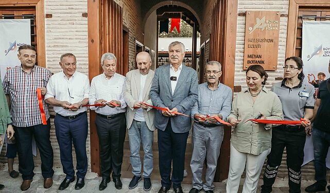 Ecevit’e ait özel eşyalar, Adana’da Büyükşehir’in açtığı müzede sergilenmeye başlandı