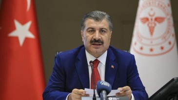 Bakan Koca’dan açıklama: “Adana depreminde 8 yaralı var”