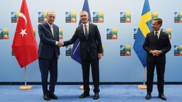 Litvanya’da 3’lü görüşme başladı! İsveç kararı ne olacak?
