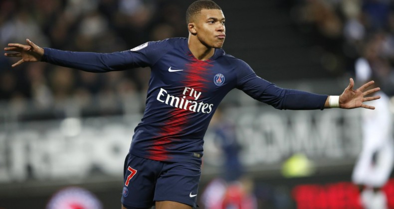 Mbappe’den 700 milyon Euro’luk teklife red