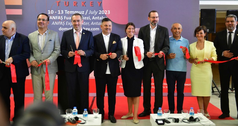Uluslararası Halı ve Zemin Kaplama Fuarı ‘DOMOTEX Turkey’ başladı