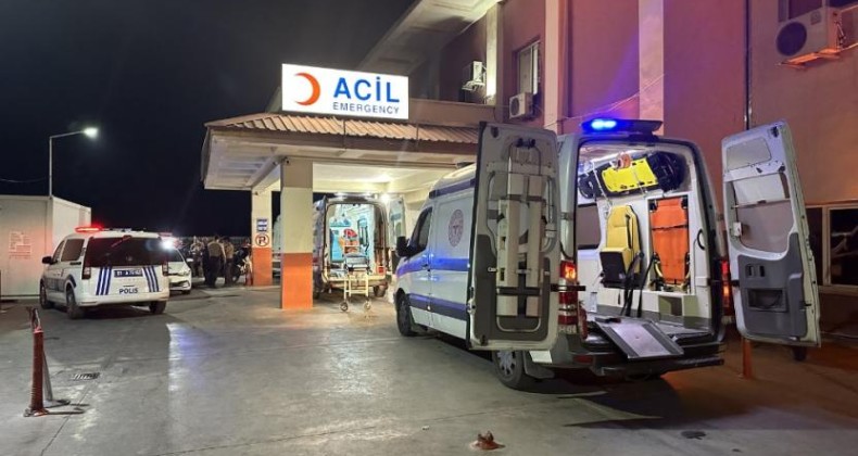 Adana’da bir evde silahla vurulan 1 kişi hayatını kaybetti, 3 kişi yaralandı