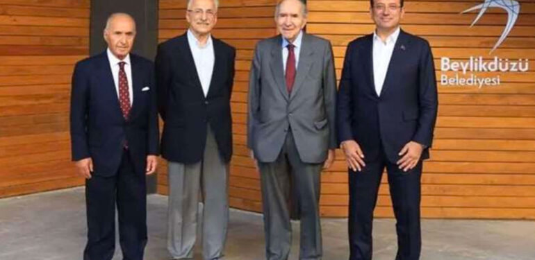 CHP’deki ‘değişim’ yemeğinde neler konuşuldu?