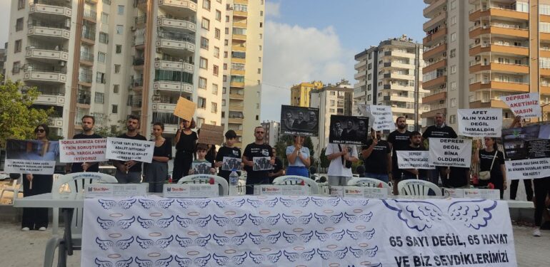 Takipsizlik kararına halktan tepki: “İnsanları Deprem Öldürmez, Binalar Öldürür”