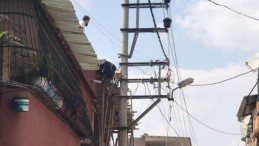 Adana’da akıma kapılan elektrik işçisi hayatını kaybetti