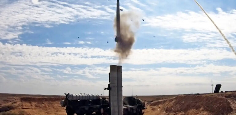 Bulgaristan arızalı eski S-300 füzelerini Ukrayna’ya veriyor