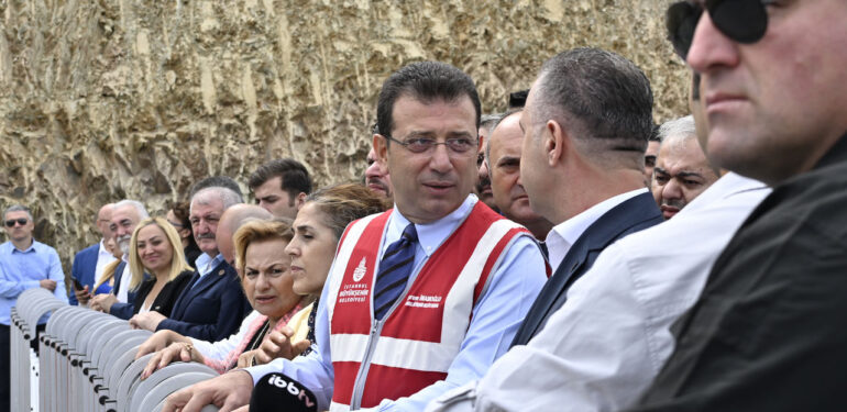 Ekrem İmamoğlu’ndan ilçe başkanına tepki
