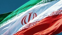 İran, Basra Körfezi’nde 2 yabancı gemiye el koydu!