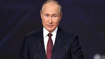 Putin: Dünyadaki hemen hemen her ülkeyi sömürüyorlar