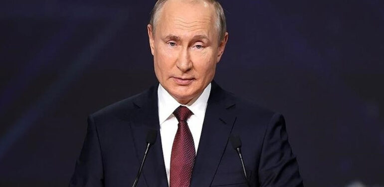 Putin: Dünyadaki hemen hemen her ülkeyi sömürüyorlar