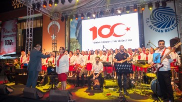 Seyhan’da “Cumhuriyet Bayramı” coşkusu