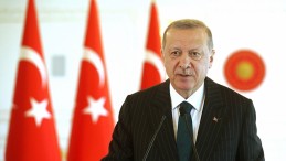 Gazetecilere yeşil pasaport talebi Erdoğan’a sunuldu