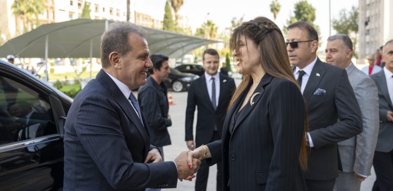 Seçer, KKTC’nin kuruluşunun 40. yılını kutladı