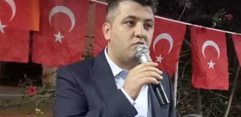 İsrail’e Domates Satan Başkan Partiden Kovuldu