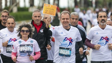 Uluslararası Mersin Maratonu Koşuldu