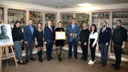 Adana Eczacı Odası’na ‘Altın Havan Ödülü’ Verildi