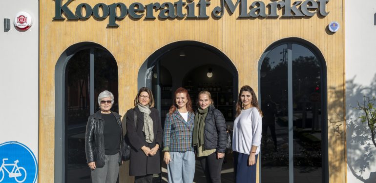 Mersin Büyükşehir Belediyesi Kooperatif Market Hizmete Açıldı