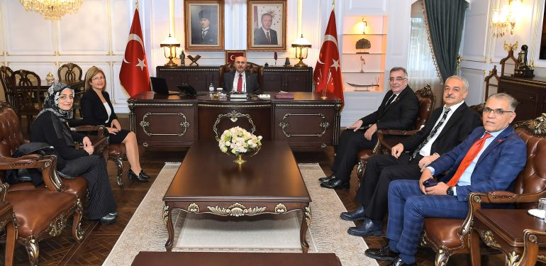 Vali Köşger, “Sağık Turizmi ülkemize ekonomik katmadeğer sağlar”