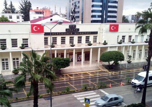 Adana Büyükşehir Belediyesi’ne operasyon: “İhaleye fesat karıştırma, rüşvet…”