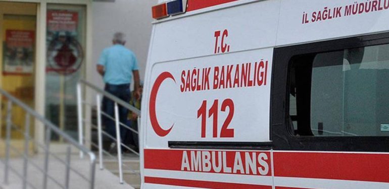 Adıyaman’da İki Otomobil Çarpıştı : 3 Ölü 3 Yaralı