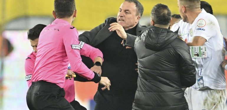 Halil Umut Meler’e Şiddet:  3 Kişi Tutuklandı