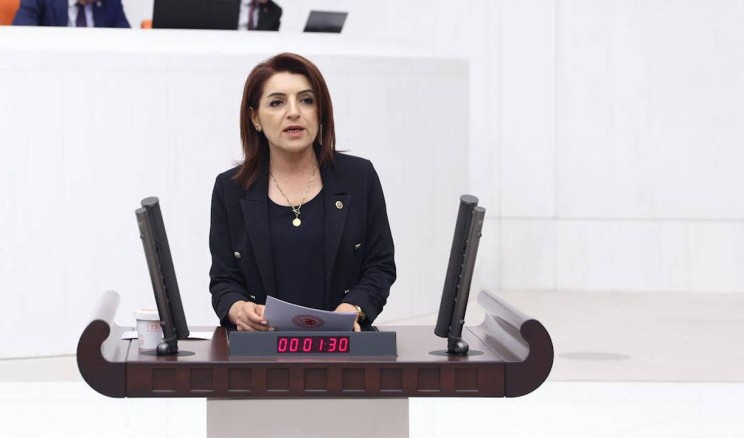 “Mersin’e hak ettiği yatırımı yapmalısınız”