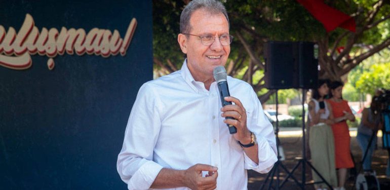 #YerelSeçim2024 | CHP’li Vahap Seçer’den ilçeler düzeyinde yerel iş birliği çağrısı