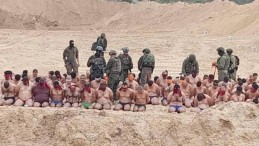 İsrail Ordusundan Filistinlilere Çıplak Gözaltı