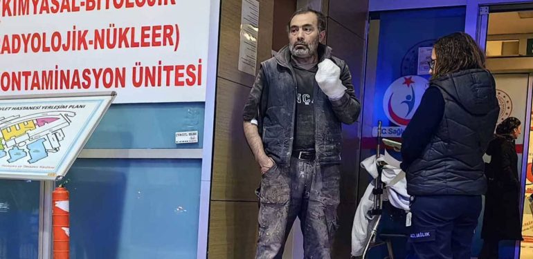 Bursa’da Elini Kesim Makinesine Kaptıran İşçinin Parmakları Koptu