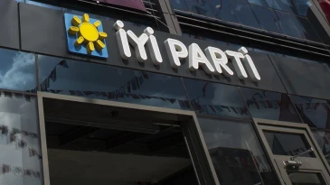 İyi Parti’den İl ve İlçe Başkanlıklarına ‘İttifak’ Yasağı