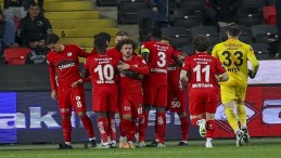 Gaziantep FK ile Yukatel Adana Demirspor 2-2 Berabere Kaldı.