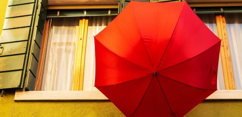 17 Aralık Uluslararası Seks İşçilerine Yönelik Şiddetle Mücadele Günü :”Seks İşçileri Polis ve Bekçi Şiddetine Maruz Bırakılıyor”