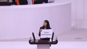 Beritan Güneş: “Dilimiz kimliğimizdir, tarihimizdir, kültürümüzdür, onurumuzdur, her zaman onurumuza sahip çıkacağız”