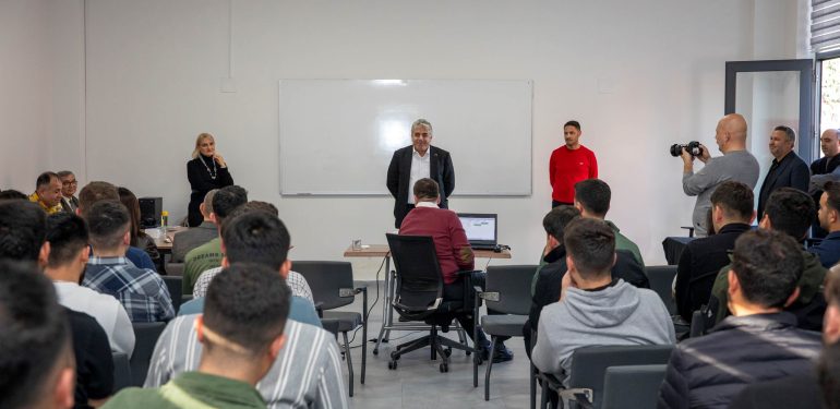 Büyükşehir’de Çalışacak İtfaiye Personelinin Görev Yerleri Belli Oldu