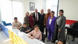 Seyhan’ın 15. Bilgi Evi Mithatpaşa’da Hizmete Girdi