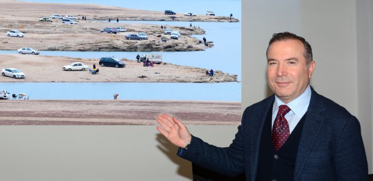 Prof. Dr. Selman Vefa Yıldırım’dan Foto Söyleşi; Gör(e)mediğimiz Göl
