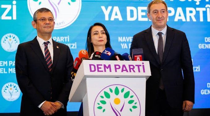 CHP ve DEM Parti  İşbirliği Anlaşmasına Varıldı