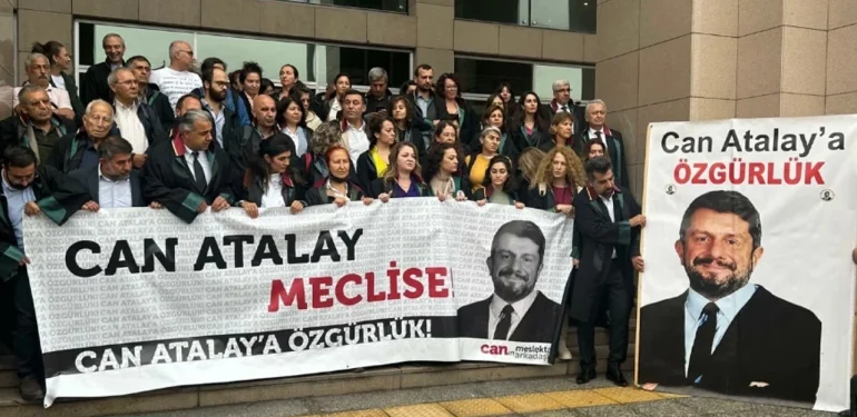 Adana Barosu: “Hukuk, Bazı Yargı Organları Eliyle Katledilmektedir”