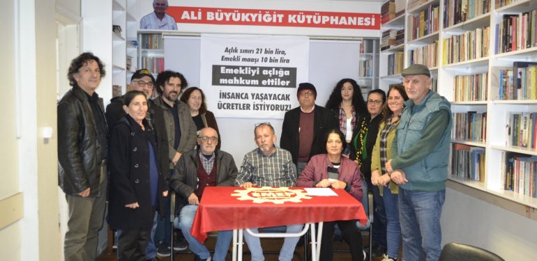 Emek Partisi Adana: “Verilen Zam Emeklilere Müjde Değil Ölüm Fermanı”