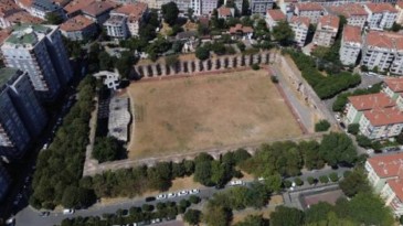 Tarihi Yapı 35 Yıllığına MHP’li Vekilin Vakfına Kiralandı