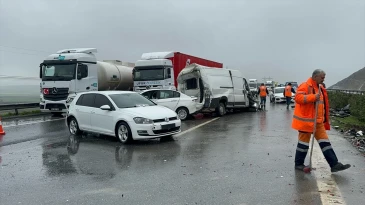 Gaziantep’te Zincirleme Kaza: 3 Yaralı