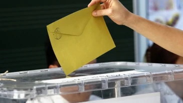 Yeni seçim anketi: “CHP ile AKP arasında 3.5 puan fark var”