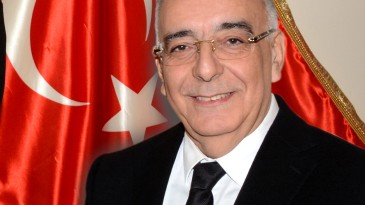 Dt. Güler, ”Bir diş hekiminin yanında başka bir diş hekimi sigortalı çalışabilecek”