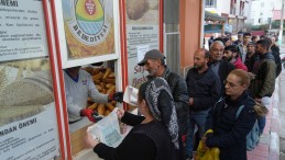 Tarsus Belediyesi Halk Ekmeği Ramazan Ayı Boyunca 1 TL Yapıyor