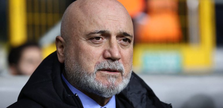 Hikmet Karaman’a ‘Kel’ Diyen Kişi Hakkında Yakalama Kararı