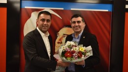 Çukurova Belediye Başkan Adayı Av. Emrah Kozay’dan Vatandaş Ziyareti