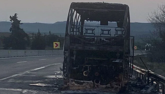 Adana’da yolcu otobüsünde yangın çıktı