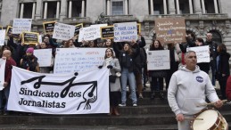 Portekiz’de gazeteciler 42 yıl sonra greve gitti